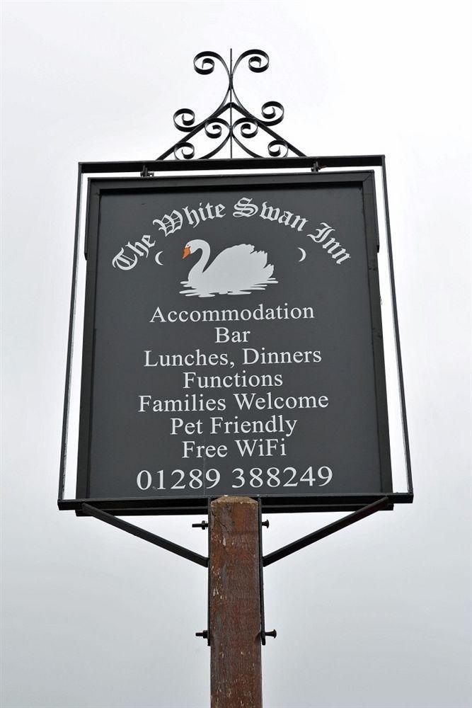 The White Swan Inn Lowick  Exteriér fotografie